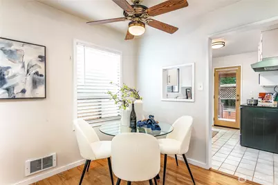8447 35th Avenue SW, Seattle, WA 98126 - Photo 10