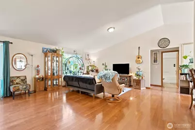 2311 W 12th Street, Port Angeles, WA 98363 - Photo 2