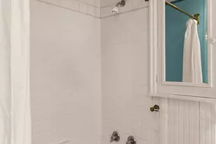 732 15th Ave, Seattle, WA 98122 - Photo 26