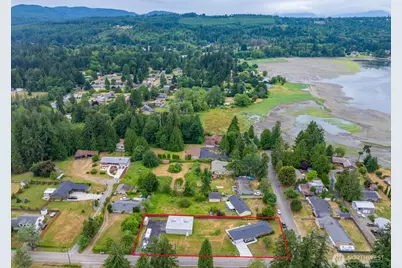 5207 Erlands Point Road NW, Bremerton, WA 98312 - Photo 36