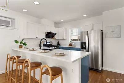 3425 21st Avenue W #A, Seattle, WA 98199 - Photo 4