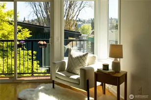3425 21st Ave W, Seattle, WA 98199 - Photo 8