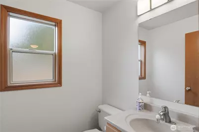 19022 102nd Avenue SE, Renton, WA 98055 - Photo 14