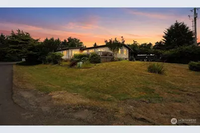701 Edgewood Avenue NE, Ocean Shores, WA 98569 - Photo 16