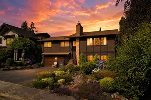 1136 7th Ave S, Edmonds, WA 98020 - Photo 2