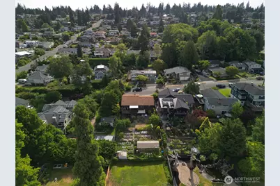 1136 7th Avenue S, Edmonds, WA 98020 - Photo 36