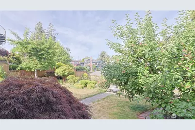 1136 7th Avenue S, Edmonds, WA 98020 - Photo 28