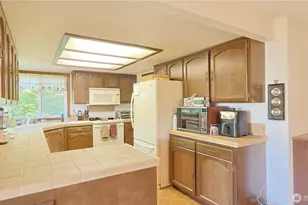 1136 7th Ave S, Edmonds, WA 98020 - Photo 12