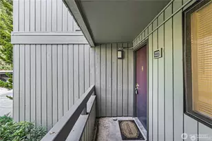 3518 109th Pl NE, Bellevue, WA 98004 - Photo 2