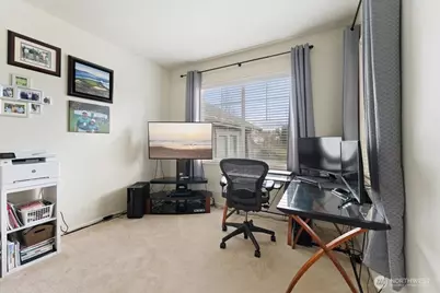 7041 Eagle Lake Drive SE, Snoqualmie, WA 98065 - Photo 8