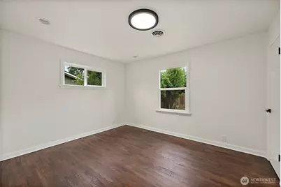 8811 SW Wildwood Ave, Lakewood, WA 98498 - Photo 14