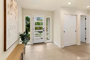9815 Linden Ave N, Seattle, WA 98103 - Photo 22
