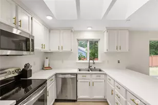 19411 112th Ave E, Graham, WA 98338 - Photo 8