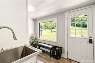 606 N 5th St, Elma, WA 98541 - Photo 10