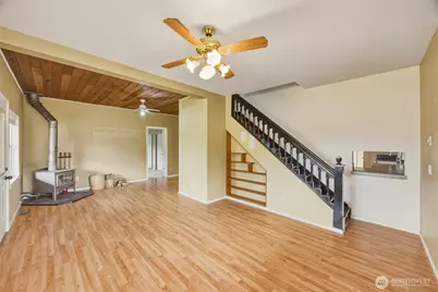 902 Nooksack Avenue, Nooksack, WA 98276 - Photo 4