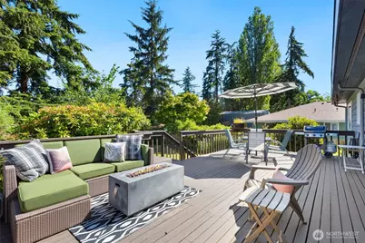 8707 Maple Lane, Edmonds, WA 98026 - Photo 4