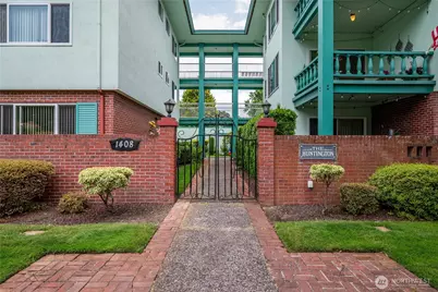 1408 20th Avenue #B-1, Longview, WA 98632 - Photo 1