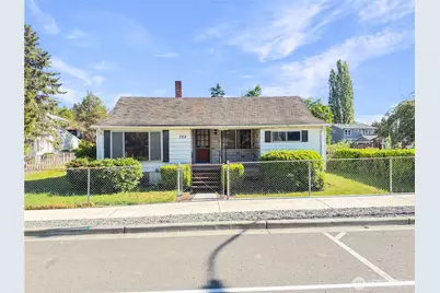 702 Martin Street, Steilacoom, WA 98388 - Photo 1