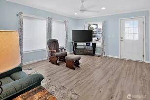 894 N Iris Ave, Sequim, WA 98382 - Photo 6