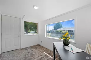 801 NE Dawson St, College Place, WA 99324 - Photo 12