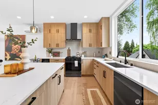 8512 15th Ave NE, Seattle, WA 98115 - Photo 6