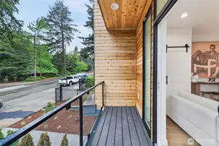 8512 15th Ave NE, Seattle, WA 98115 - Photo 16
