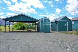 406 Kendall St, Riverside, WA 98849 - Photo 4