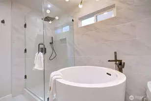 13901 Somerset Ln SE, Bellevue, WA 98006 - Photo 24