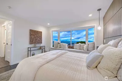 13901 Somerset Lane SE, Bellevue, WA 98006 - Photo 22