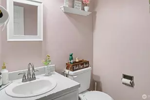 247 S 328th Ln, Federal Way, WA 98003 - Photo 12