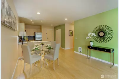 2717 Western Avenue #522, Seattle, WA 98121 - Photo 10