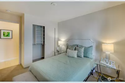 2717 Western Avenue #522, Seattle, WA 98121 - Photo 14