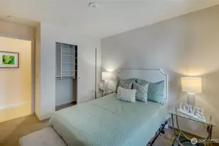 2717 Western Ave, Seattle, WA 98121 - Photo 14