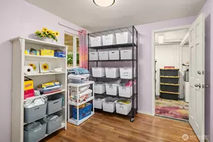 12415 NE 112th St, Kirkland, WA 98033 - Photo 14