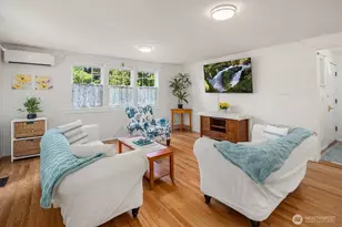 12415 NE 112th St, Kirkland, WA 98033 - Photo 4