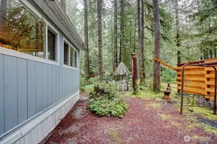 243 Schinn Canyon Ct, Deming, WA 98244 - Photo 6