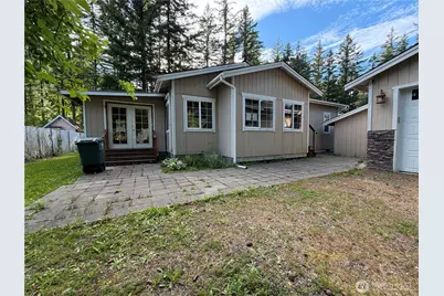 8595 Golden Valley Drive, Maple Falls, WA 98266 - Photo 2