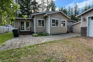 8595 Golden Valley Dr, Maple Falls, WA 98266 - Photo 2