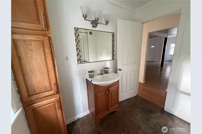 8595 Golden Valley Drive, Maple Falls, WA 98266 - Photo 16