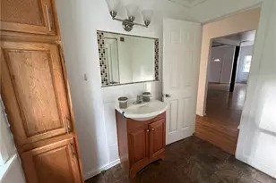 8595 Golden Valley Dr, Maple Falls, WA 98266 - Photo 16