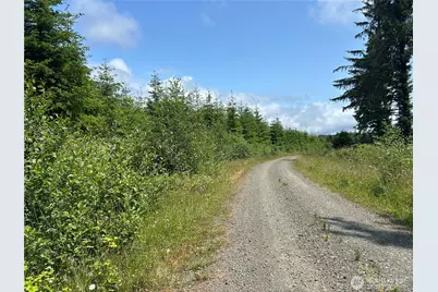 1 W Walberg Road, Chinook, WA 98614 - Photo 4