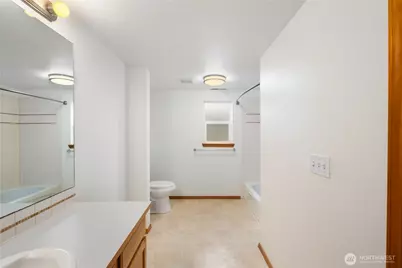 8823 Delridge Way SW #B, Seattle, WA 98106 - Photo 30