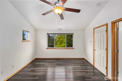 8823 Delridge Way SW #B, Seattle, WA 98106 - Photo 26