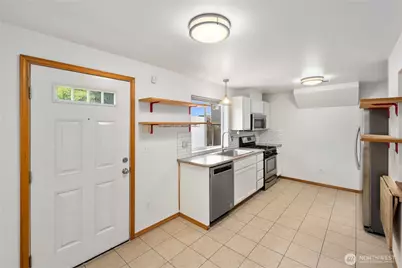 8823 Delridge Way SW #B, Seattle, WA 98106 - Photo 10