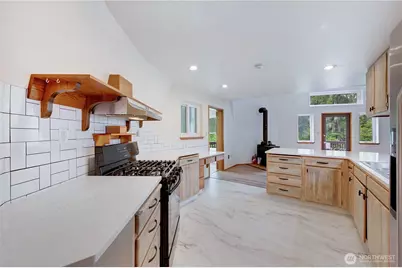 16412 38th Avenue E, Tacoma, WA 98446 - Photo 12