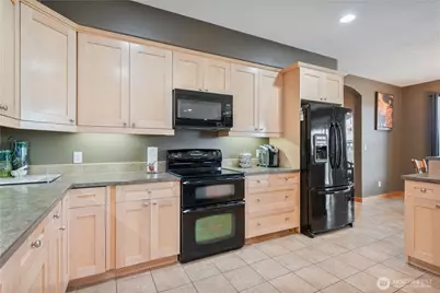 2487 Redwood Avenue, Longview, WA 98632 - Photo 10
