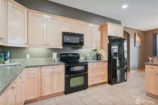 2487 Redwood Ave, Longview, WA 98632 - Photo 10