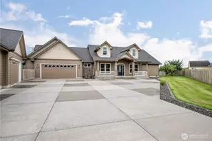 2487 Redwood Ave, Longview, WA 98632 - Photo 2