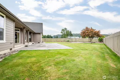 2487 Redwood Avenue, Longview, WA 98632 - Photo 32