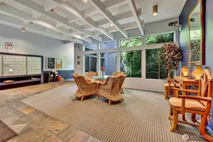211 Summit Ave E, Seattle, WA 98102 - Photo 4